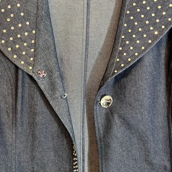 Devine denim NY rhinestone top gemstone closure preowned excellent condition - Picture 1 of 7